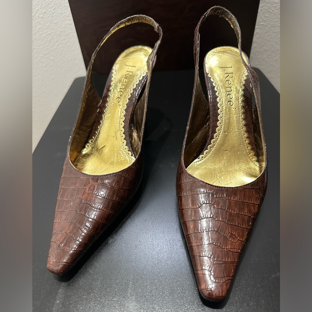 J Renee brown size 10 sling back heels